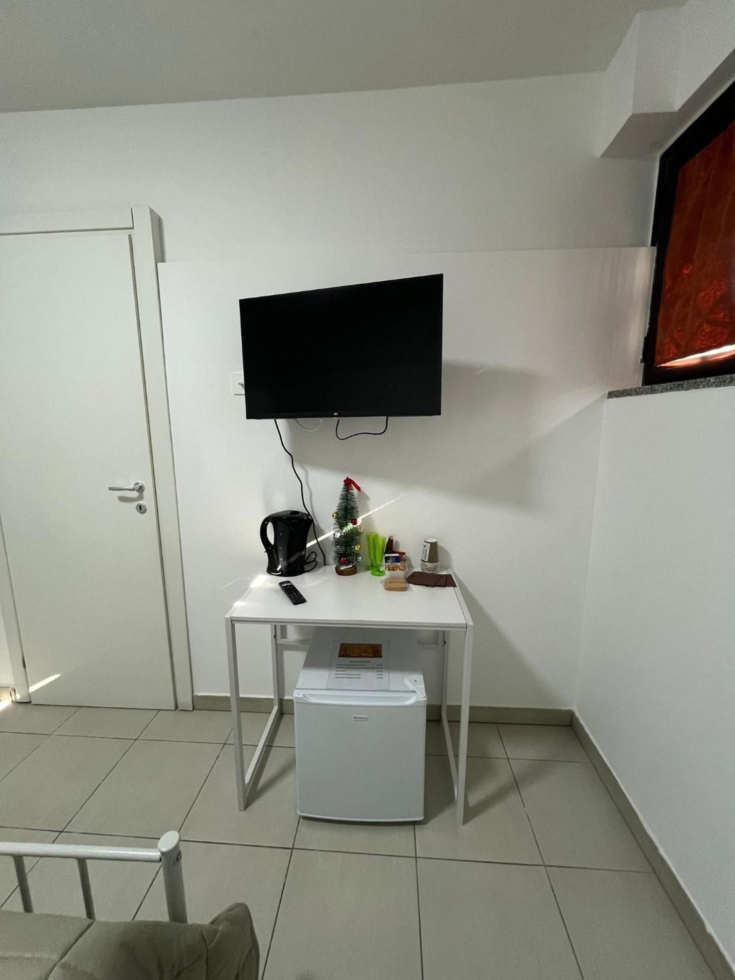 Aurora Rooms Pomigliano d'Arco Exterior photo